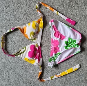 Malibu Bikini Swimsuit Size S White Tropical Floral Top & bottom 2 piece